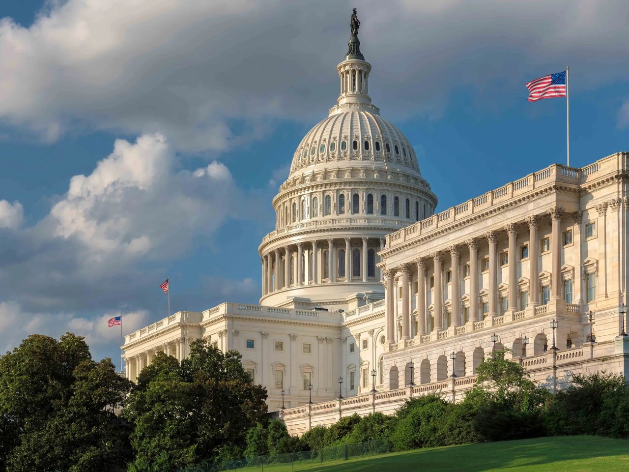 Anthropic Quietly Pitches Its Own AI Safety Bill to US Lawmakers: A Federal Off-Switch With a Very High Bar