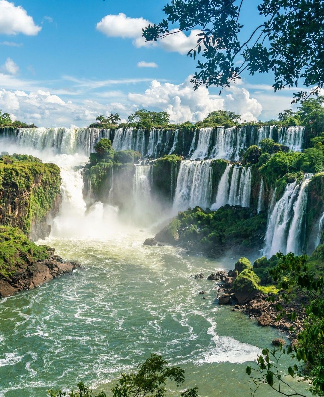 Argentina Temporarily Closes Iguazu Falls as El Niño-Fuelled Surge Swells the River to Six Times Its Average Flow