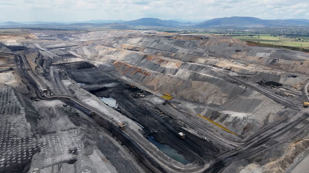 Australia's Top Court Blocks Coal Mine Extension in Landmark First Climate Case