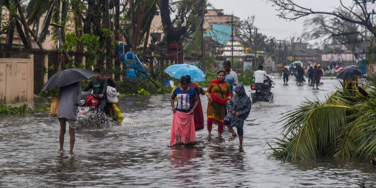 Cyclone Arnab's Aftermath: 59,000 Evacuated in Flood-Hit Odisha as Andhra Pradesh Counts ₹4,600 Crore in Damage