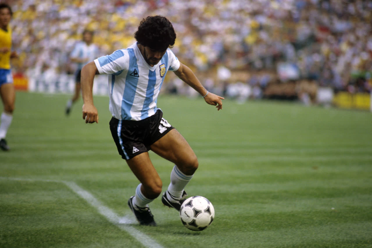 Maradona death trial: prosecutors seek up to 12 years in prison for his medical team