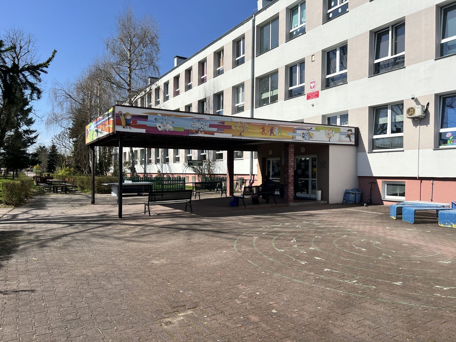 Polish Police Flood Schools Nationwide After Two Stabbing Sprees; 'Bloody Friday' Rumours Denied