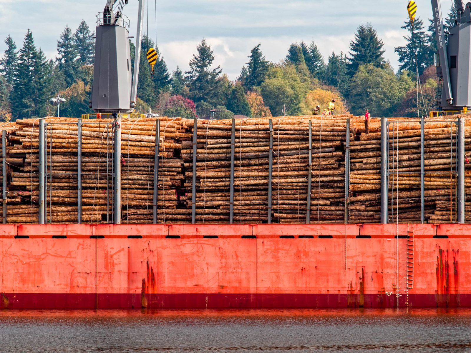 Trump Lifts 50% Tariffs on Some Canadian Goods Days Before the Midterms, in a Boost for Maine's Collins